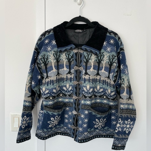 Icelandic design Nordic blue wool cardigan with trees - Picture 1 of 4